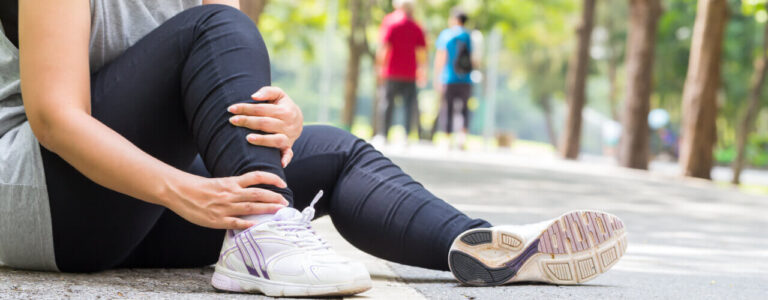 Foot and ankle pain have you down? Search for help with physiotherapy!